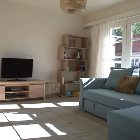 Sunny Apartment In Residential Park - De Haan Esterno foto